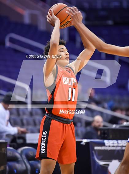 Thumbnail 3 in Brophy College Prep vs Westview photogallery.