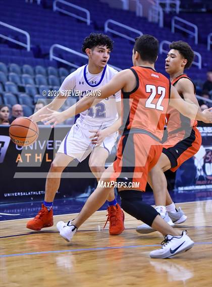 Thumbnail 3 in Brophy College Prep vs Westview photogallery.