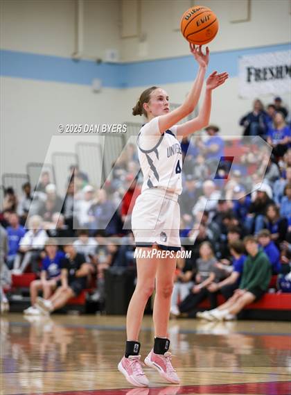 Thumbnail 2 in University vs. Resurrection Christian photogallery.