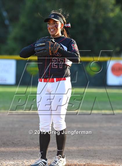 Thumbnail 2 in Redwood vs. Marin Catholic (MCAL Championship) photogallery.