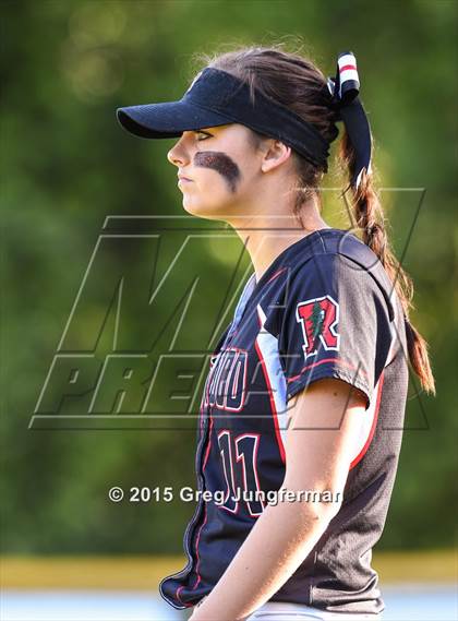 Thumbnail 2 in Redwood vs. Marin Catholic (MCAL Championship) photogallery.