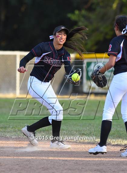 Thumbnail 2 in Redwood vs. Marin Catholic (MCAL Championship) photogallery.