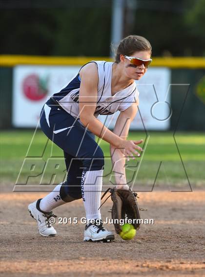 Thumbnail 2 in Redwood vs. Marin Catholic (MCAL Championship) photogallery.