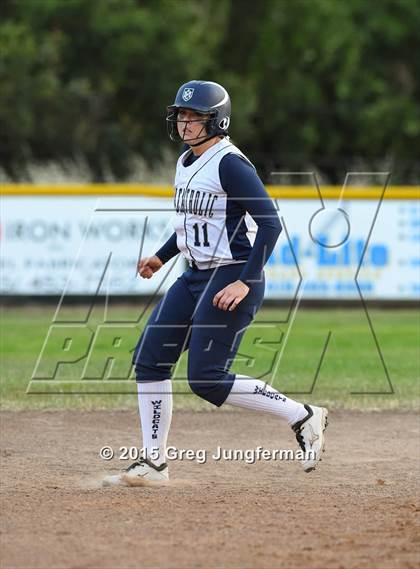 Thumbnail 3 in Redwood vs. Marin Catholic (MCAL Championship) photogallery.