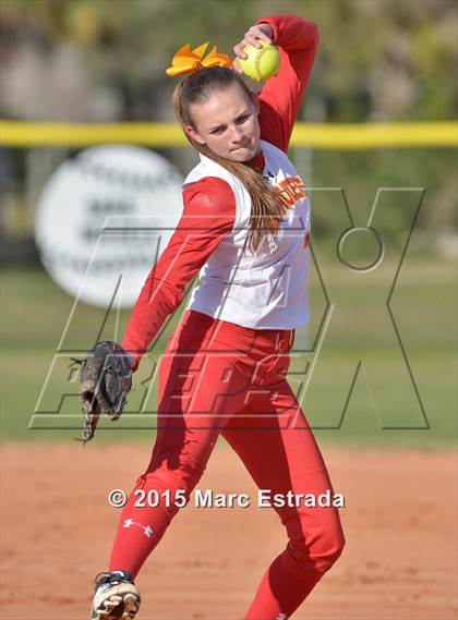 Thumbnail 3 in Clearwater Central Catholic vs St. Petersburg Catholic photogallery.