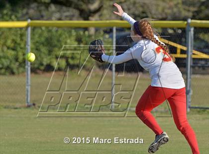 Thumbnail 3 in Clearwater Central Catholic vs St. Petersburg Catholic photogallery.