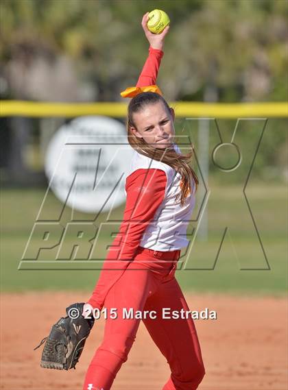 Thumbnail 1 in Clearwater Central Catholic vs St. Petersburg Catholic photogallery.