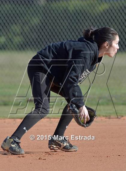 Thumbnail 3 in Clearwater Central Catholic vs St. Petersburg Catholic photogallery.