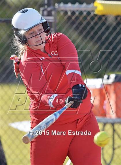 Thumbnail 3 in Clearwater Central Catholic vs St. Petersburg Catholic photogallery.