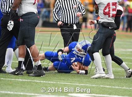 Thumbnail 3 in New Canaan vs. Darien (FCIAC Final) photogallery.