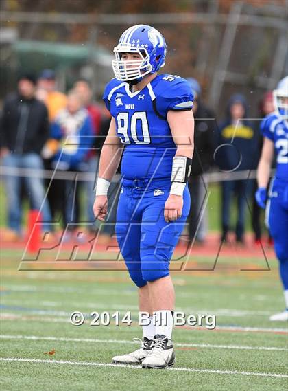 Thumbnail 1 in New Canaan vs. Darien (FCIAC Final) photogallery.