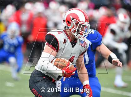 Thumbnail 3 in New Canaan vs. Darien (FCIAC Final) photogallery.