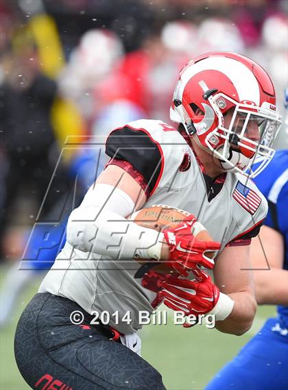 Thumbnail 2 in New Canaan vs. Darien (FCIAC Final) photogallery.