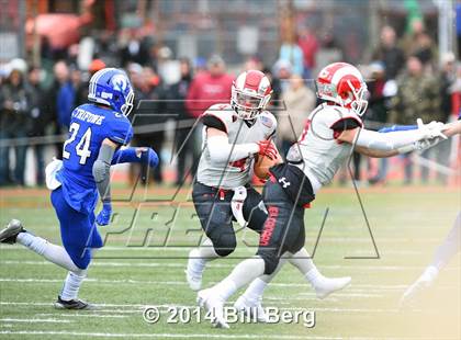 Thumbnail 2 in New Canaan vs. Darien (FCIAC Final) photogallery.