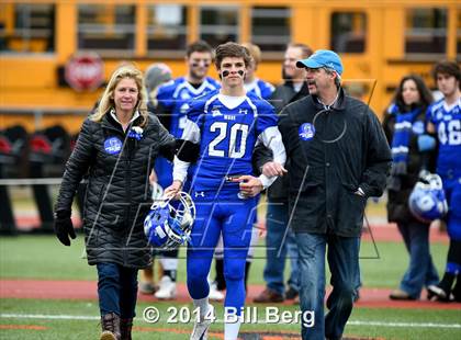 Thumbnail 3 in New Canaan vs. Darien (FCIAC Final) photogallery.