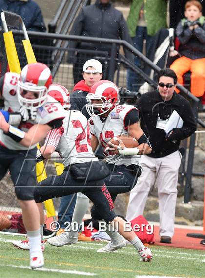 Thumbnail 1 in New Canaan vs. Darien (FCIAC Final) photogallery.