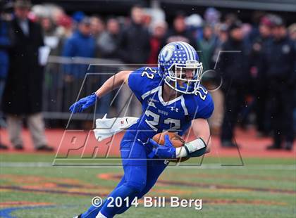 Thumbnail 2 in New Canaan vs. Darien (FCIAC Final) photogallery.