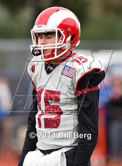 Thumbnail 1 in New Canaan vs. Darien (FCIAC Final) photogallery.