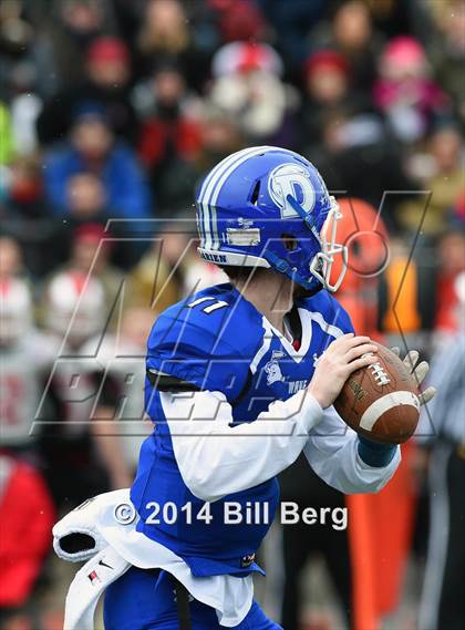 Thumbnail 2 in New Canaan vs. Darien (FCIAC Final) photogallery.