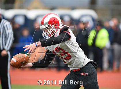 Thumbnail 3 in New Canaan vs. Darien (FCIAC Final) photogallery.