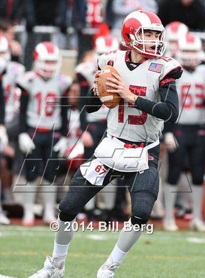 Thumbnail 3 in New Canaan vs. Darien (FCIAC Final) photogallery.