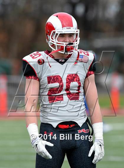 Thumbnail 1 in New Canaan vs. Darien (FCIAC Final) photogallery.