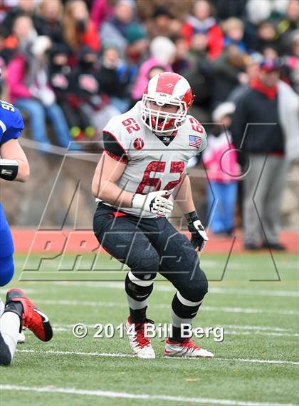 Thumbnail 3 in New Canaan vs. Darien (FCIAC Final) photogallery.