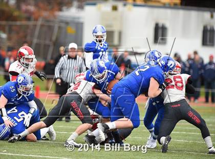 Thumbnail 3 in New Canaan vs. Darien (FCIAC Final) photogallery.