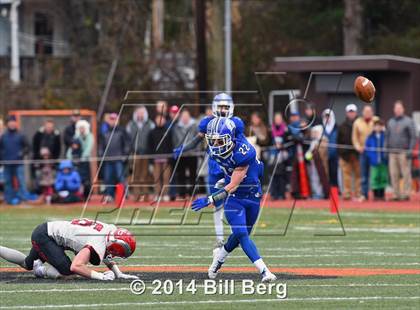 Thumbnail 2 in New Canaan vs. Darien (FCIAC Final) photogallery.