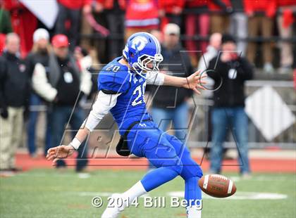 Thumbnail 1 in New Canaan vs. Darien (FCIAC Final) photogallery.