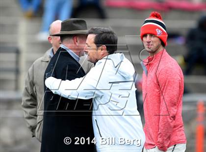 Thumbnail 1 in New Canaan vs. Darien (FCIAC Final) photogallery.