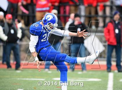 Thumbnail 2 in New Canaan vs. Darien (FCIAC Final) photogallery.