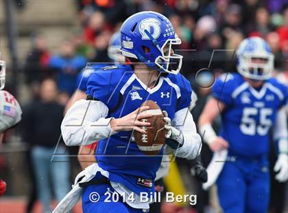 Thumbnail 3 in New Canaan vs. Darien (FCIAC Final) photogallery.