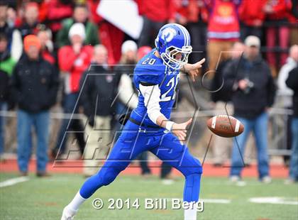 Thumbnail 2 in New Canaan vs. Darien (FCIAC Final) photogallery.