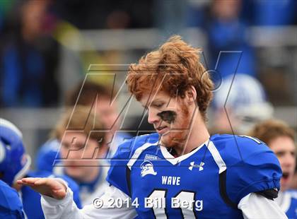 Thumbnail 3 in New Canaan vs. Darien (FCIAC Final) photogallery.