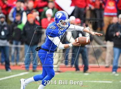 Thumbnail 3 in New Canaan vs. Darien (FCIAC Final) photogallery.