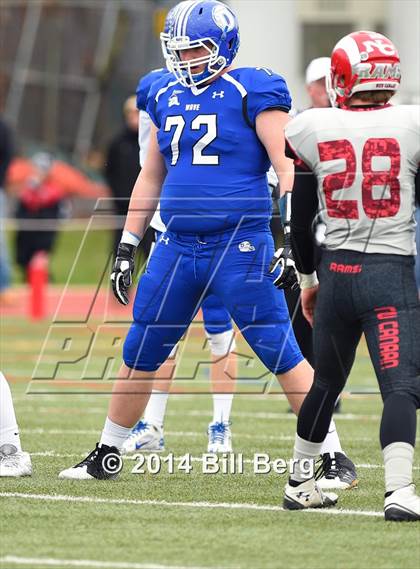 Thumbnail 1 in New Canaan vs. Darien (FCIAC Final) photogallery.