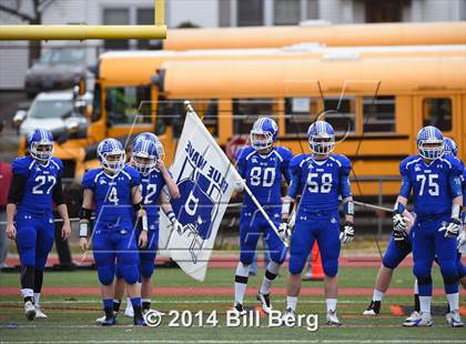 Thumbnail 2 in New Canaan vs. Darien (FCIAC Final) photogallery.