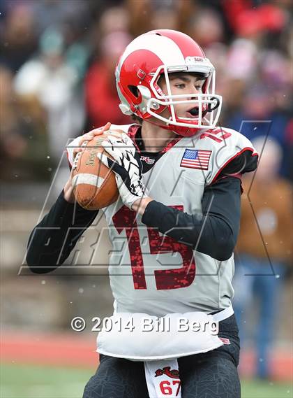 Thumbnail 3 in New Canaan vs. Darien (FCIAC Final) photogallery.