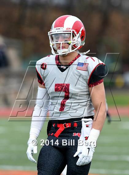 Thumbnail 3 in New Canaan vs. Darien (FCIAC Final) photogallery.