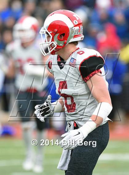 Thumbnail 2 in New Canaan vs. Darien (FCIAC Final) photogallery.