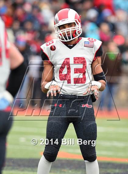 Thumbnail 2 in New Canaan vs. Darien (FCIAC Final) photogallery.