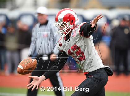 Thumbnail 2 in New Canaan vs. Darien (FCIAC Final) photogallery.
