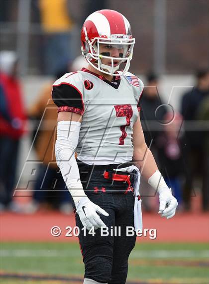 Thumbnail 1 in New Canaan vs. Darien (FCIAC Final) photogallery.
