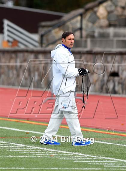 Thumbnail 2 in New Canaan vs. Darien (FCIAC Final) photogallery.