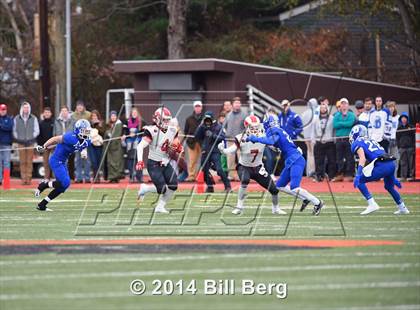 Thumbnail 1 in New Canaan vs. Darien (FCIAC Final) photogallery.