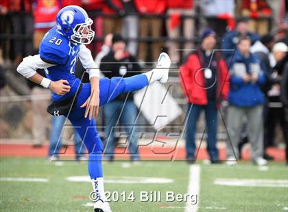 Thumbnail 1 in New Canaan vs. Darien (FCIAC Final) photogallery.