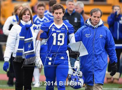 Thumbnail 3 in New Canaan vs. Darien (FCIAC Final) photogallery.