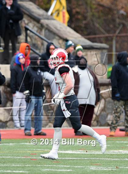 Thumbnail 3 in New Canaan vs. Darien (FCIAC Final) photogallery.