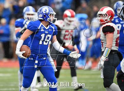 Thumbnail 1 in New Canaan vs. Darien (FCIAC Final) photogallery.